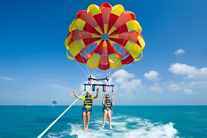 Bali Parasailing Adventure,Banana Boat,Jet Ski and Donut Boat with Transfers
