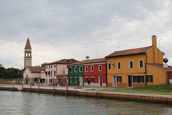 Burano and Mazzorbo A Colorful Dream of Lace and History