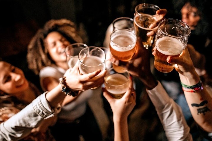 St. Louis Haunted Pub Crawl Ghost Stories and Drinks