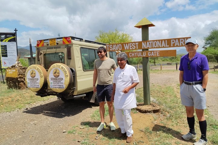 Nairobi National Park Half-Day Safari in a 4x4 Vehicle