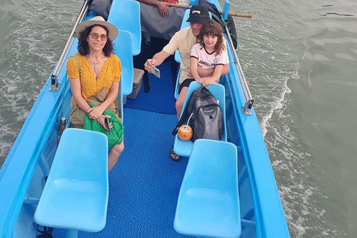 Negombo Lagoon Boat Safari Hotel Pickup(Monkey,Mangrove)