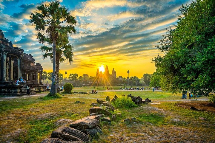 Angkor Wat Sunrise Private Tour with Guide from Siem Reap