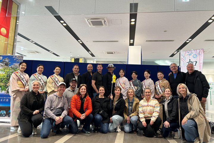 Akita: Private Guided Tour with Optional Kakunodate Visit