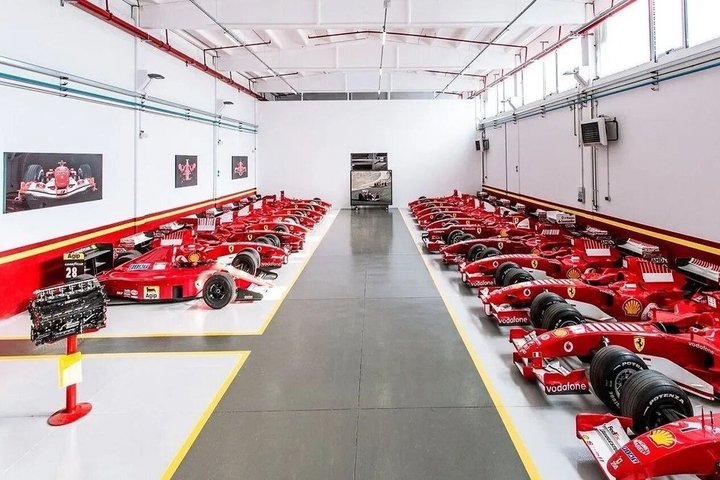 Maranello Ferrari Museum Entry and Professional F1 Simulator