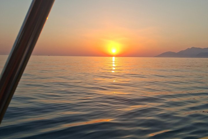Sarandë: Small-Group Boat Tour with Surprise Extra Stop