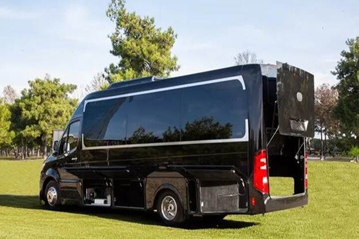 Shuttle between Las Vegas, Bryce Canyon, Zion National Park and St George