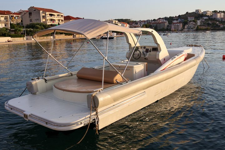 Trogir/Split: Private Blue Lagoon & Snorkelling Adventure