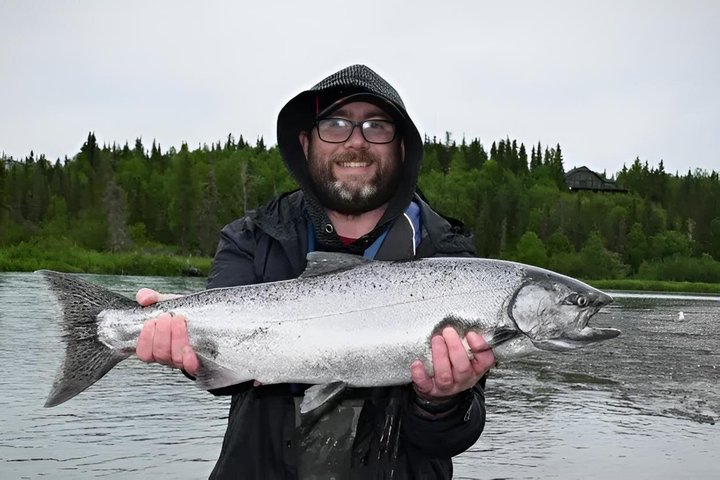 Full Day Guided Fishing Trip on Kenai River