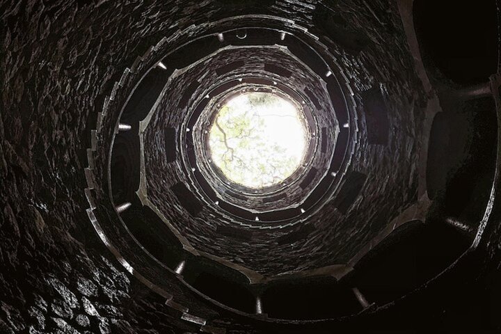 Half-Day Sintra: Pena Palace & Regaleira Small-Group Tour