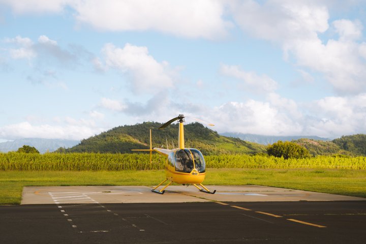 Private Kauaʻi Helicopter Experience: Doors-Off ALL WINDOW SEATS
