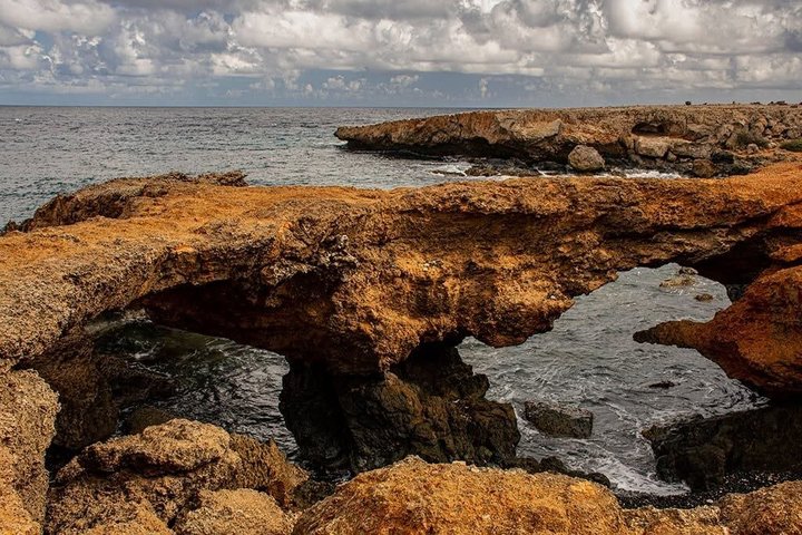 UTV Morning Tour: Discover Aruba's Hidden Treasures