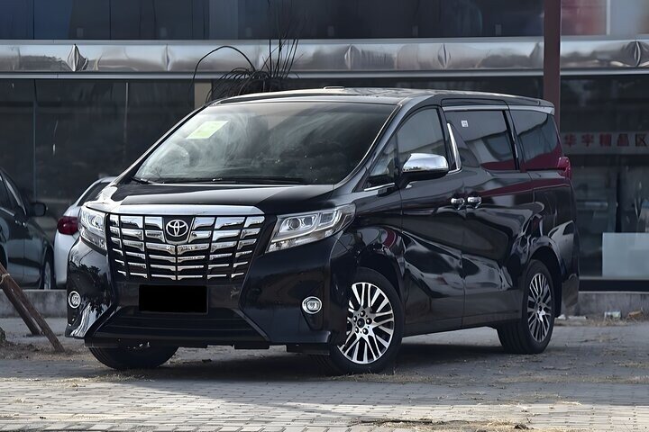 New Chitose Airport (CTS) Private Transfer to/from Noboribetsu