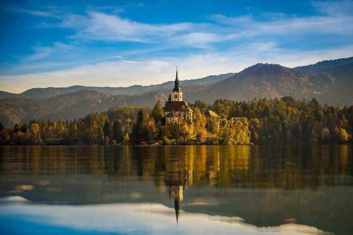Small Group Tour to Lake Bled & Ljubljana from Koper
