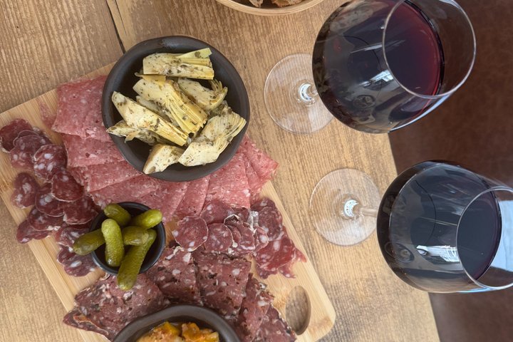 Montpellier Gourmet Food Tour
