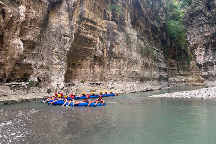 Osum Canyon Rafting & River Tubing