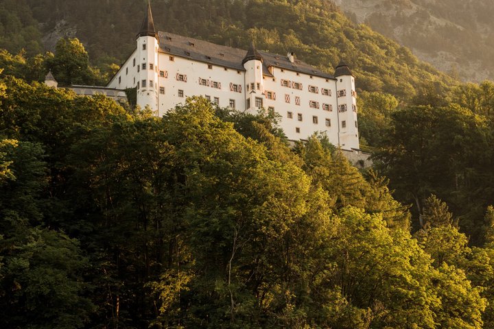 Schloss Tratzberg – Hörspielführung in 9 Sprachen