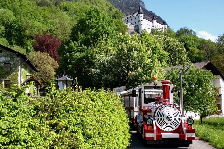 Schloss Tratzberg – Hörspielführung in 9 Sprachen