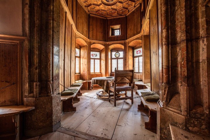 Schloss Tratzberg – Hörspielführung in 9 Sprachen