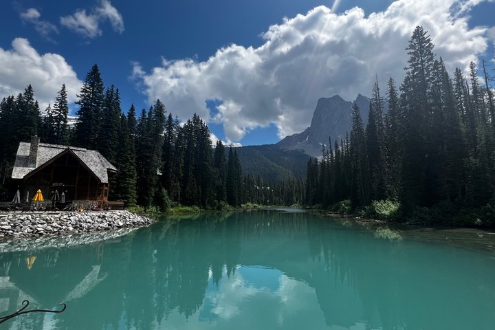 Lake Louise, Moraine Lake & Yoho Waterfalls from Golden BC Tour