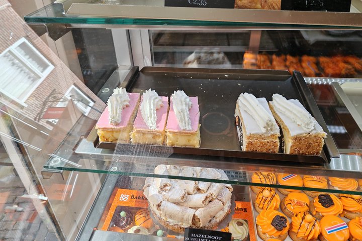 Alkmaar Food and Walking Tour What the Dutch Really Eat