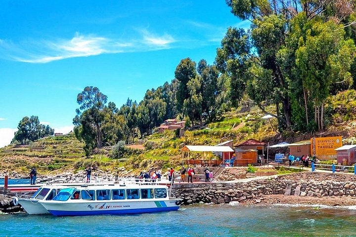Uros and Taquile Speedboat Day Tour in Small Group