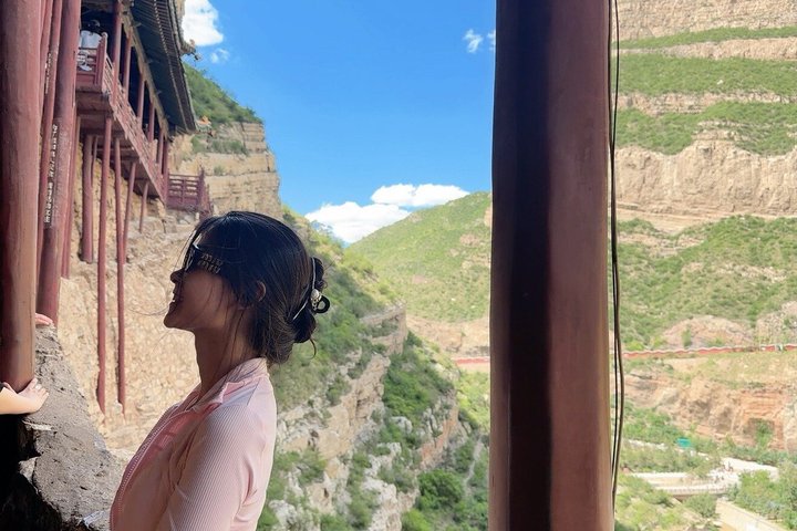 Hanging Temple Entry and Climbing Ticket