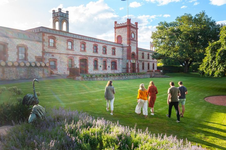 Barossa Wine Tour - Max 6 guests incl Chef's Menu Lunch with wine