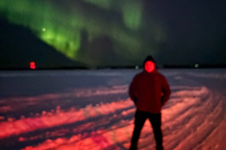 Aurora Hunting Tour in Yellowknife — Shared Bus