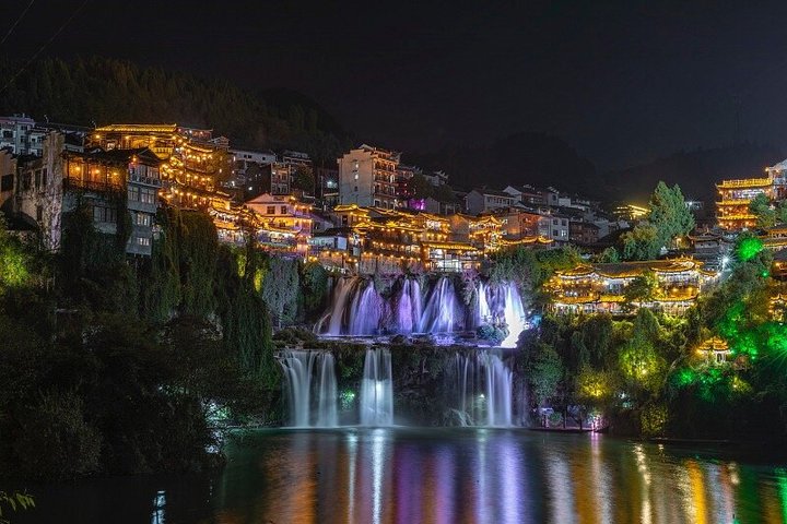 5-Day Private Zhangjiajie Ultimate Tour & Furong Town Night Light