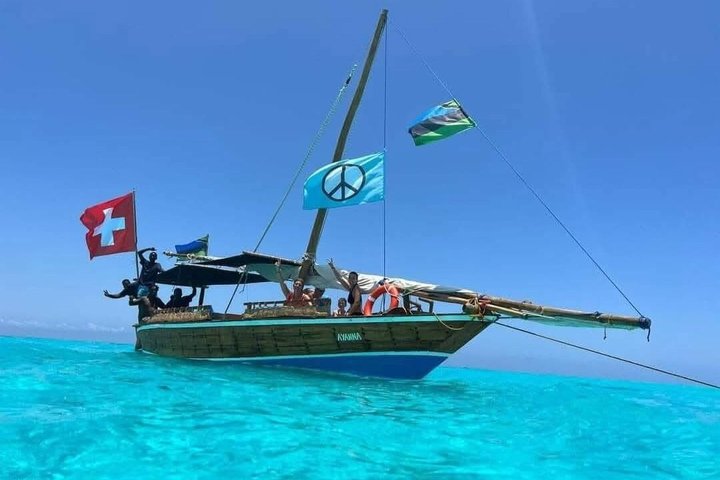 Full Day NAKUPENDA SANDBANK and STONE TOWN ( Lunch included )