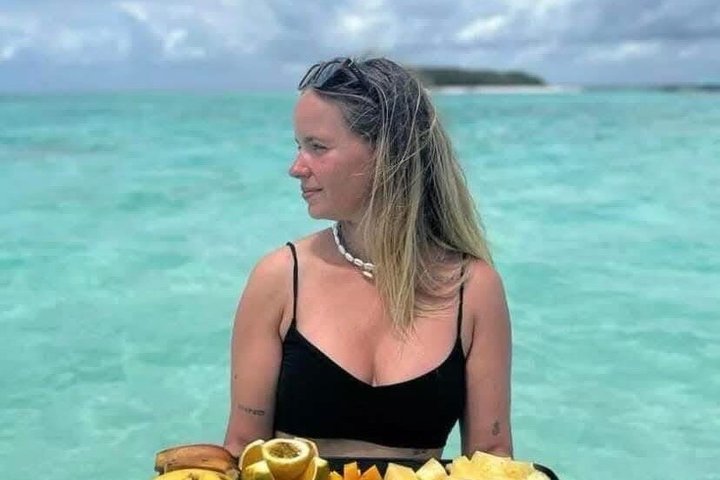 Full Day NAKUPENDA SANDBANK and STONE TOWN ( Lunch included )