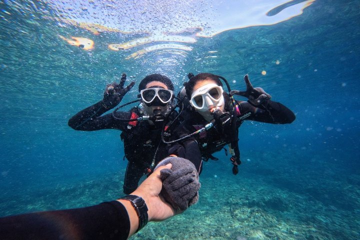 Blue Cave Okinawa Scuba Diving for Beginners