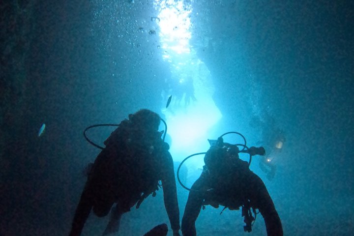 Blue Cave Okinawa Scuba Diving for Beginners