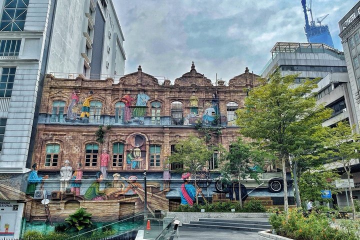 Kuala Lumpur Grand Full Day Guided Tour with 25 Attractions (SIC)