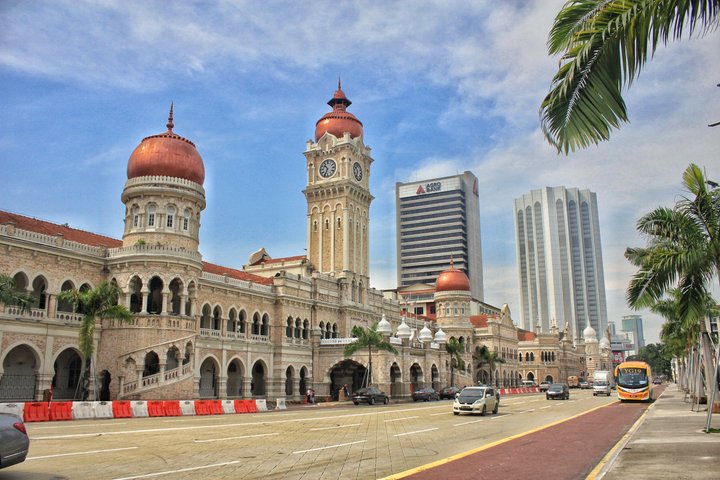 Kuala Lumpur Grand Full Day Guided Tour with 25 Attractions (SIC)