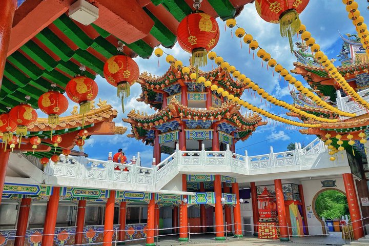 Kuala Lumpur Grand Full Day Guided Tour with 25 Attractions (SIC)