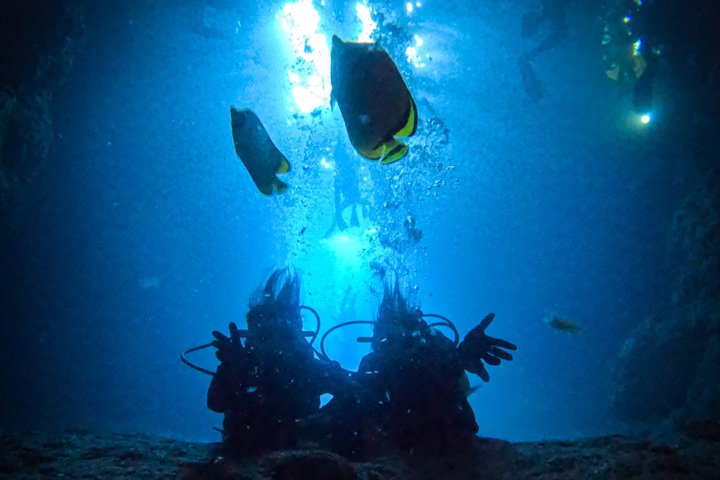 Blue Cave Okinawa Scuba Diving for Beginners