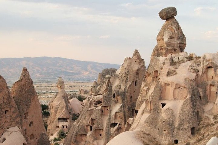 Cappadocia Dream: 2-Days Tour from Istanbul & Balloon Ride Option