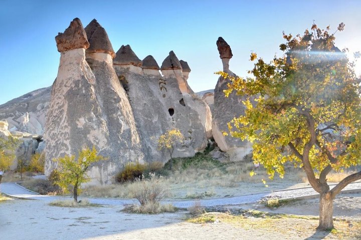 Cappadocia Dream: 2-Days Tour from Istanbul & Balloon Ride Option