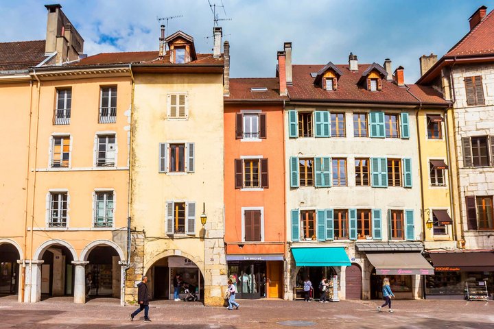 Annecy Walking Tour with Audioguide on your Smartphone