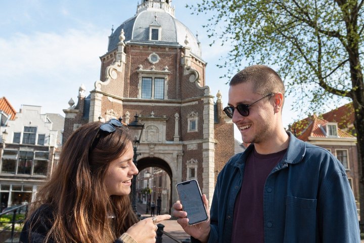 Leiden Self Guided Sherlock Holmes Murder Mystery Game