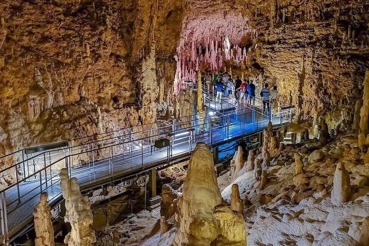 Okinawa World Gyokusendo Cave and Kingdom Village Ticket