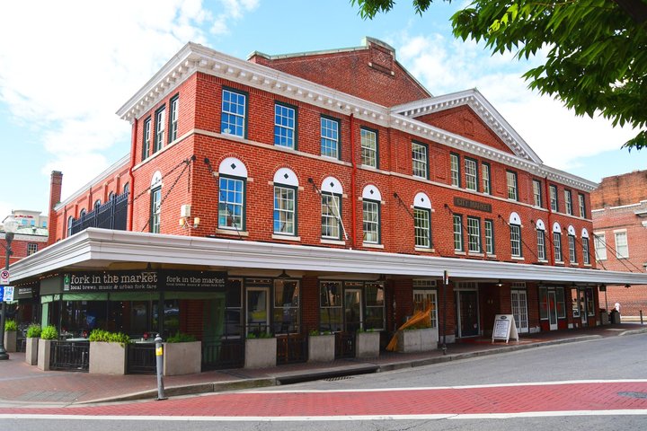 Downtown Roanoke Historian Guided Tour
