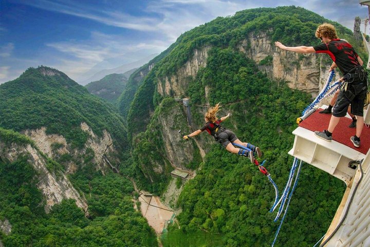 1-2 Days All-inclusive Tours: Mt Avatar, Glass Bridge, Mt Tianmen