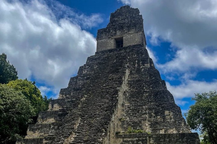 Tikal Day Trip with Local Lunch from San Ignacio