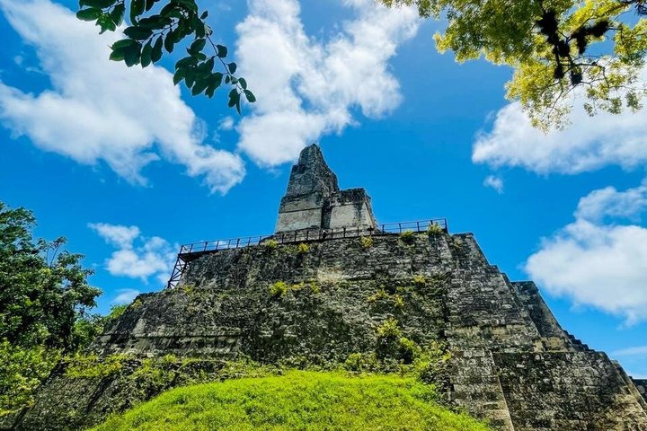 Tikal Day Trip with Local Lunch from San Ignacio