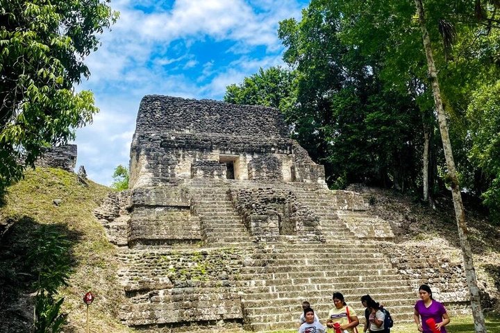 Tikal Day Trip with Local Lunch from San Ignacio