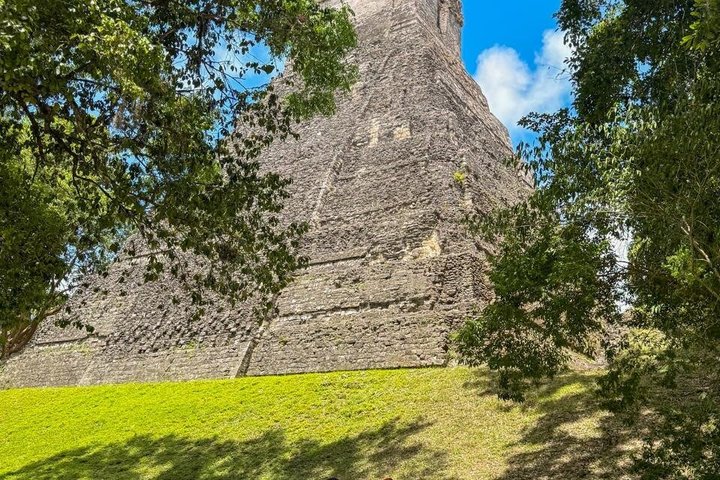 Tikal Day Trip with Local Lunch from San Ignacio