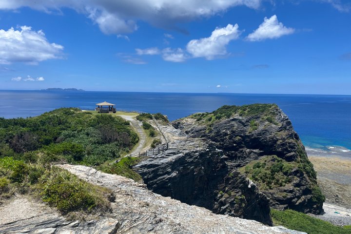 Kerama Blue & Zamami Island Tour with Guide & Driver(1-9 guests)