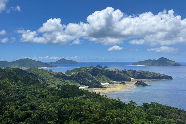 Kerama Blue & Zamami Island Tour with Guide & Driver(1-9 guests)